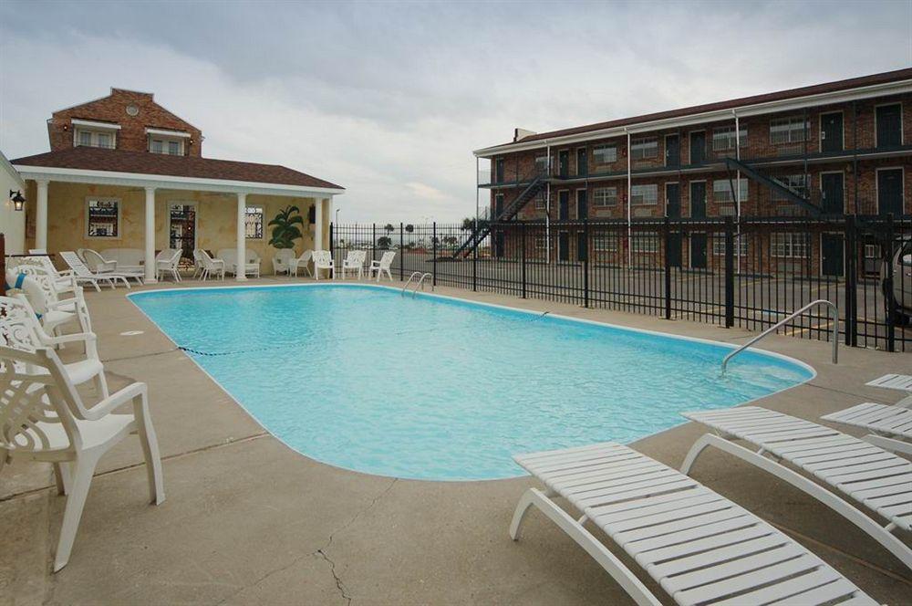Edgewater Inn - Biloxi Beach Esterno foto